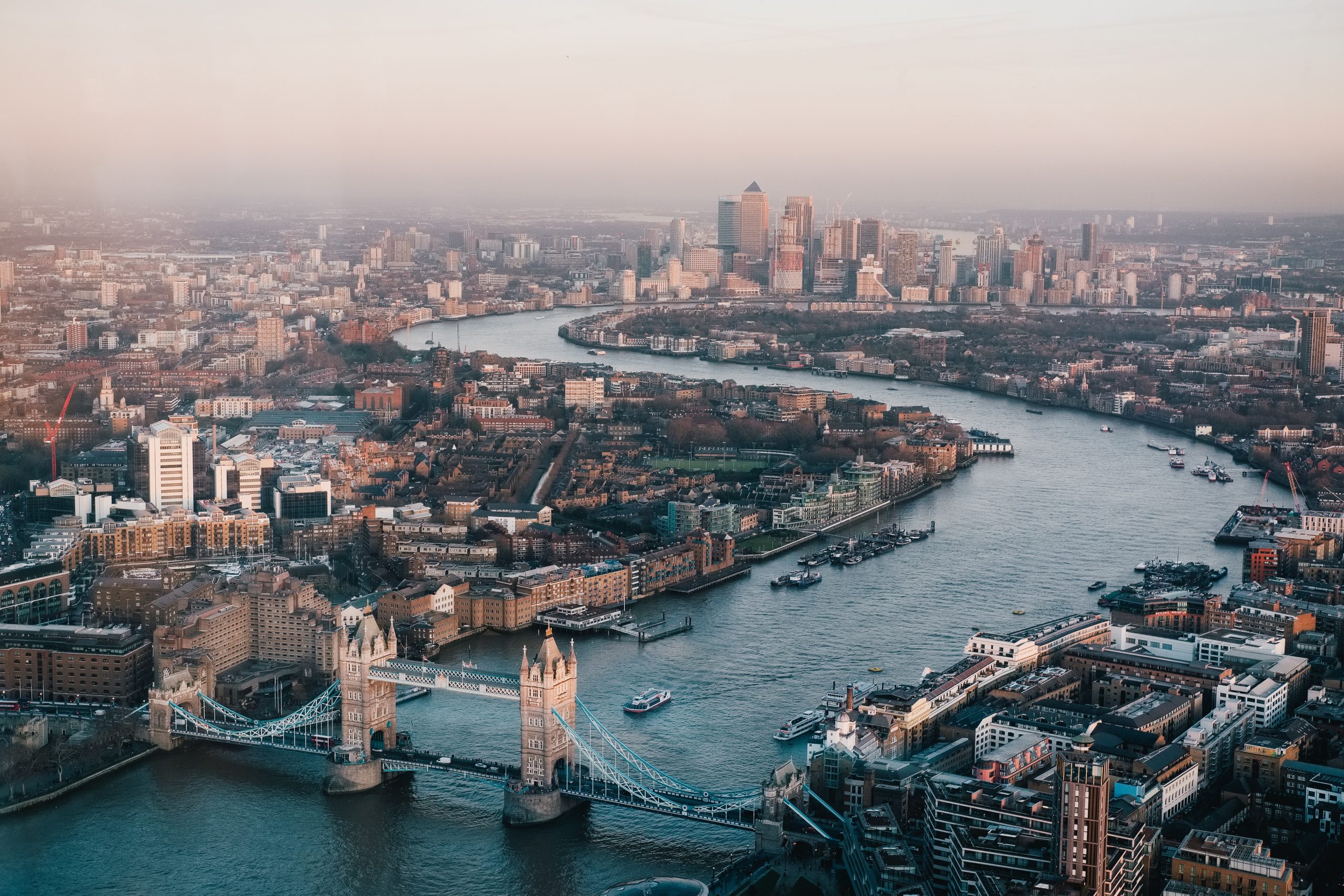 Image of London skyline depicting tower bridge and the river Thames